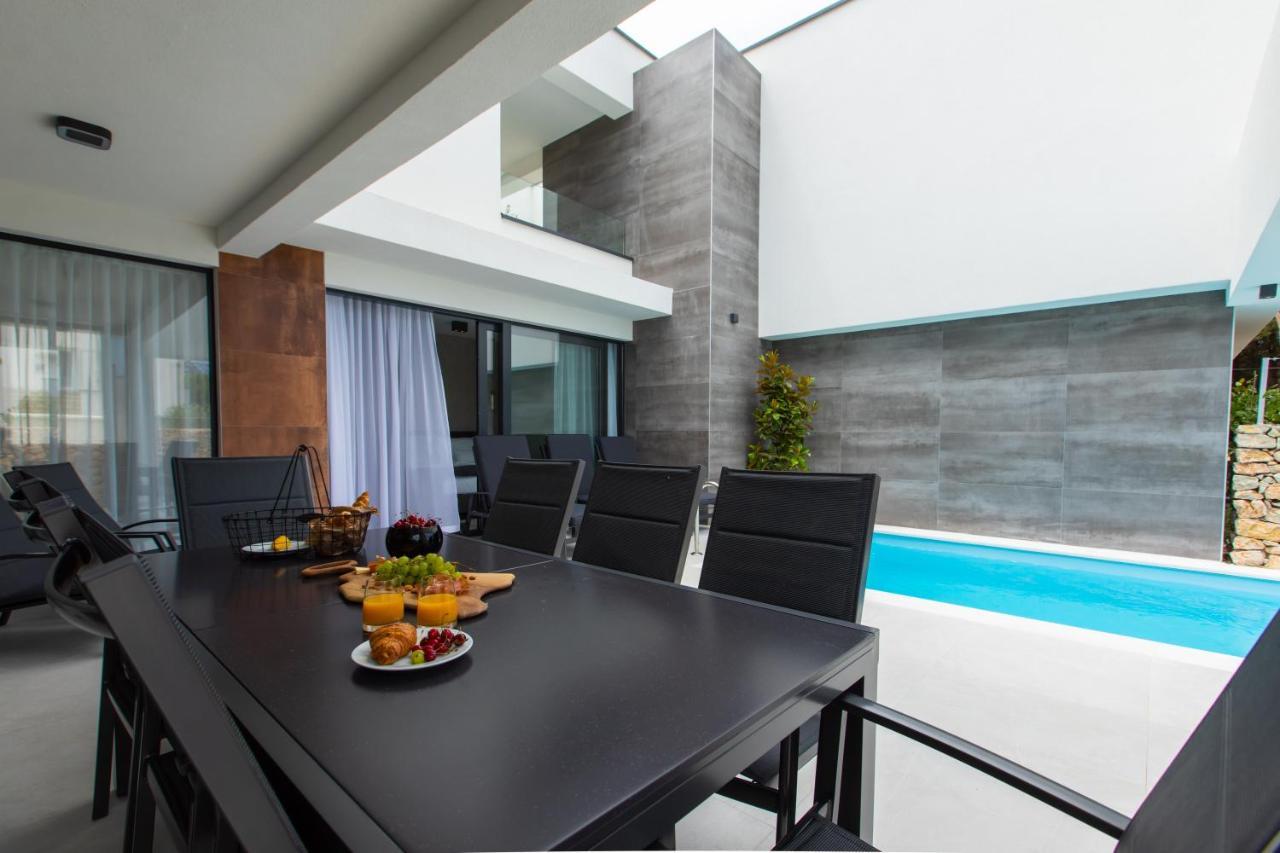 Novalja Bay Villas エクステリア 写真