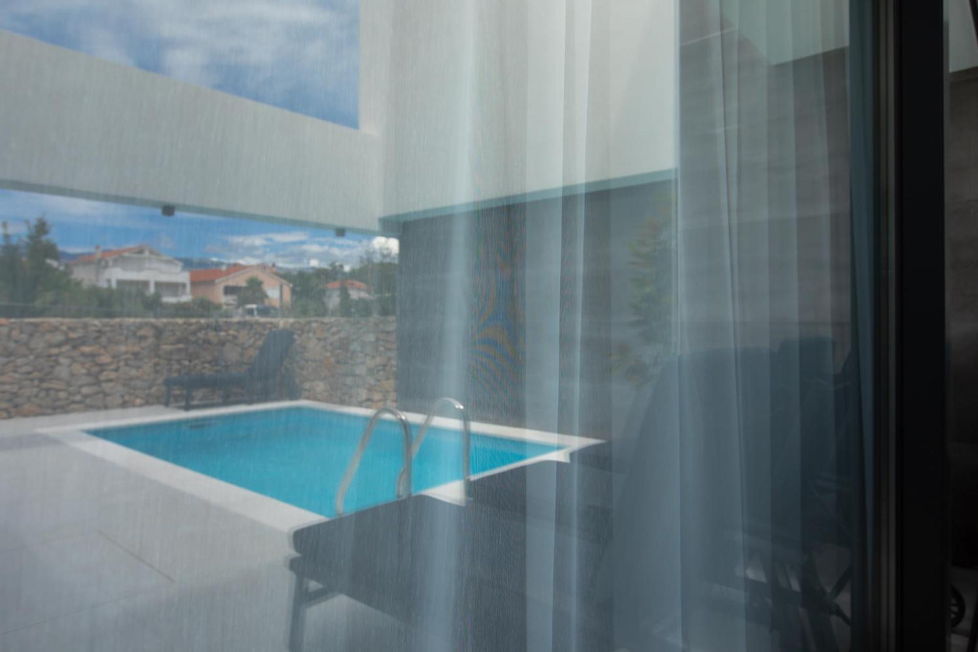 Novalja Bay Villas 部屋 写真
